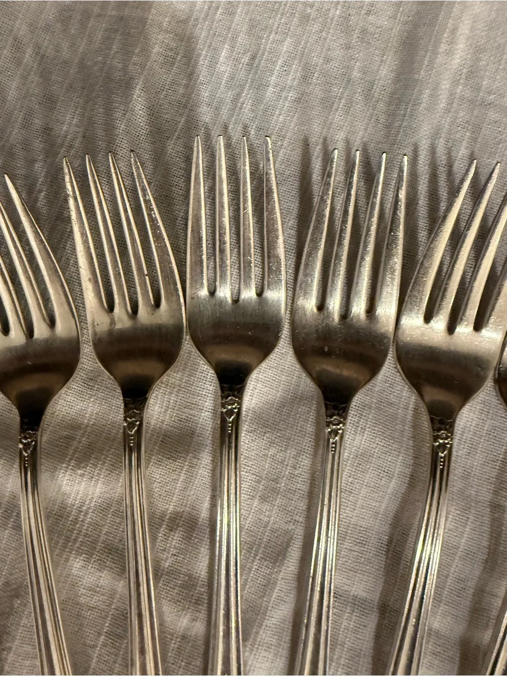 Wm Rogers International Silver Jubilee 8 Salad Forks Silver Plate Flatware